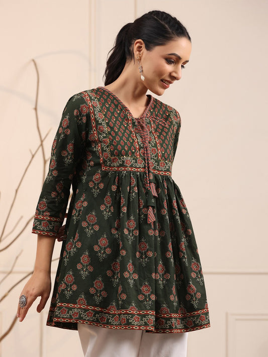 Green & Maroon Floral Printed Sequinned Pure Cotton Sequinned Kurti