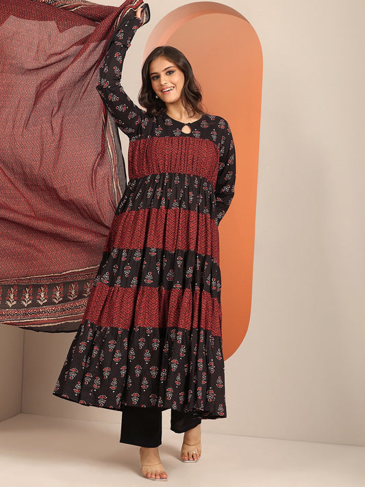 Black & Maroon Printed Kurta with Churidar