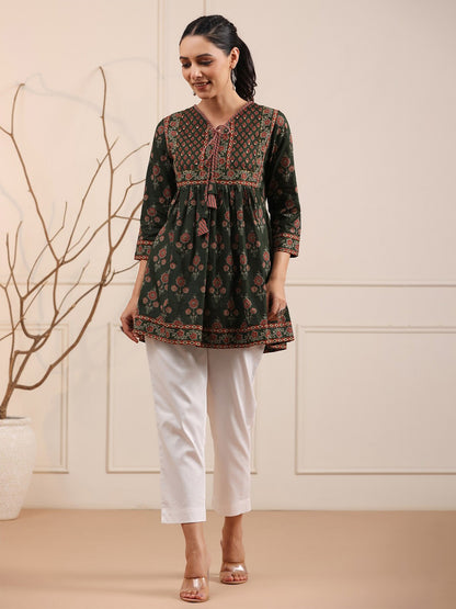 Green & Maroon Floral Printed Sequinned Pure Cotton Sequinned Kurti