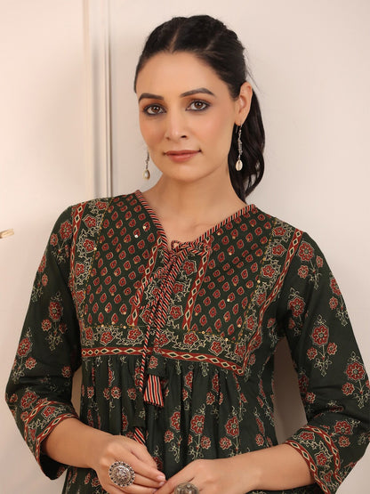 Green & Maroon Floral Printed Sequinned Pure Cotton Sequinned Kurti