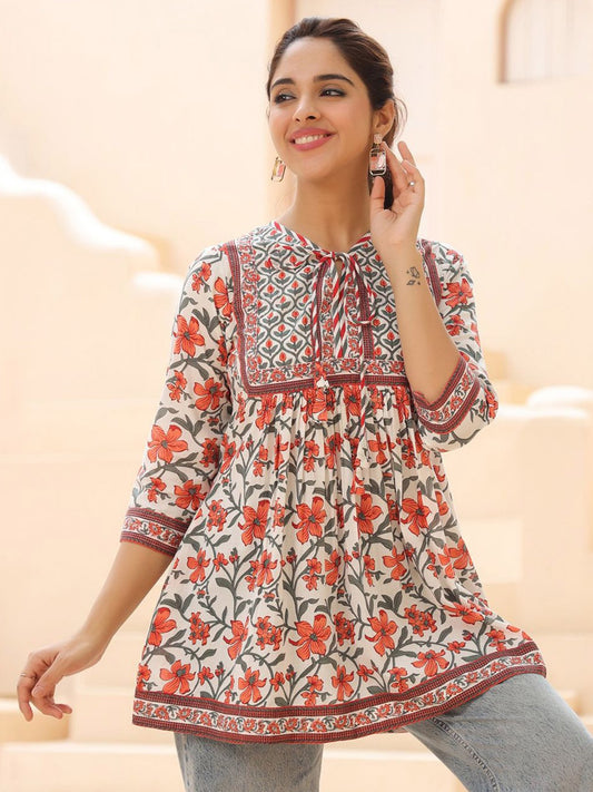 Women Floral Printed Pure Cotton A-Line Top
