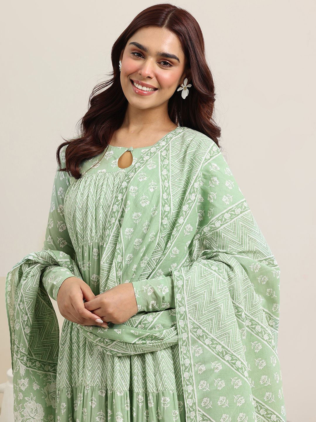Womens Green Printed Cotton Anarkali Kurta With Trousers & Dupatta