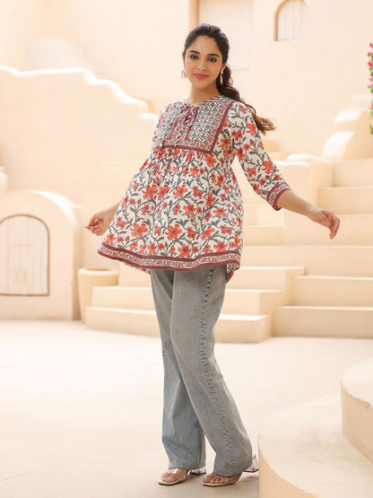 Women Floral Printed Pure Cotton A-Line Top
